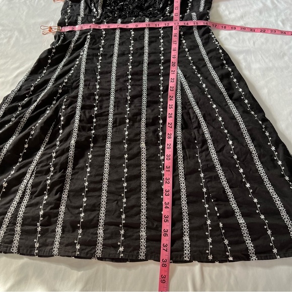 VTG Rabbit Rabbit Rabbit Designs Ruffle Floral Embroidered Fit & Flare Dress 12 - Picture 14 of 14